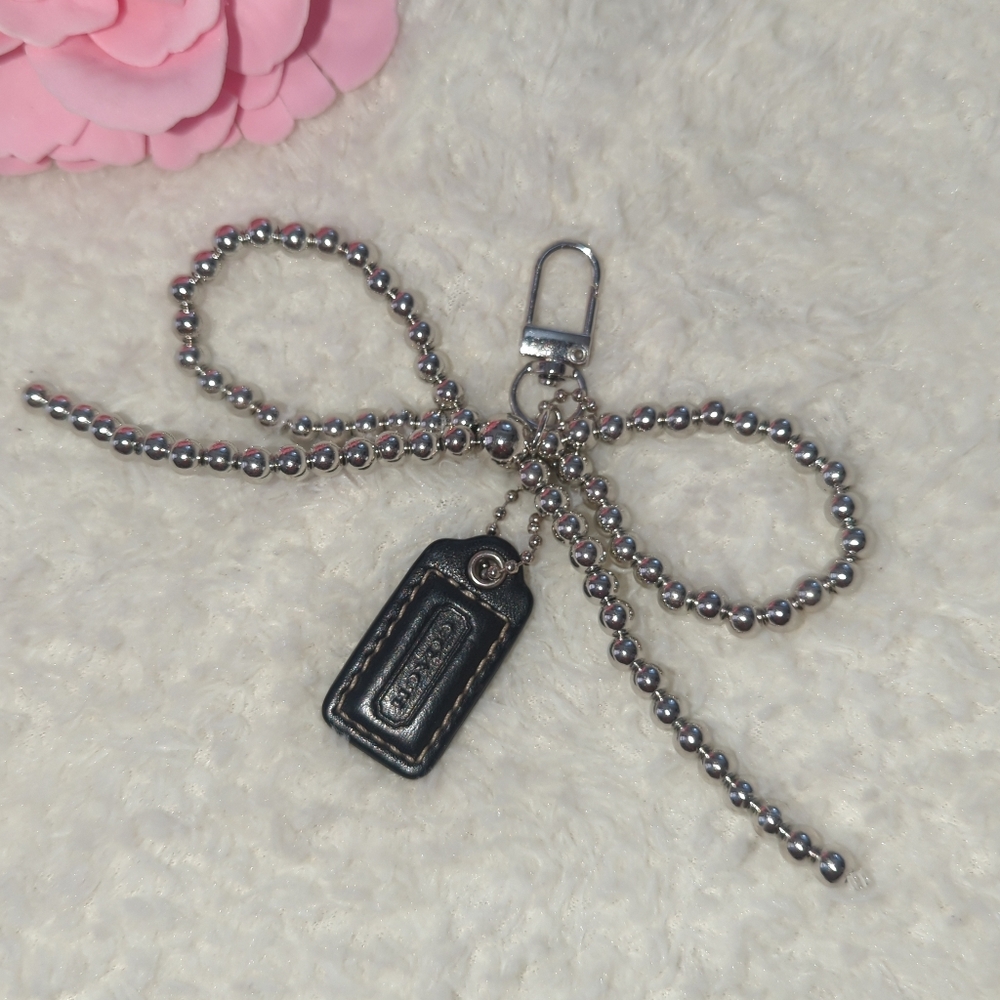 Coach Rare Two Toned Black Blue Leather Hang  Tag With Unbranded Bow Charm